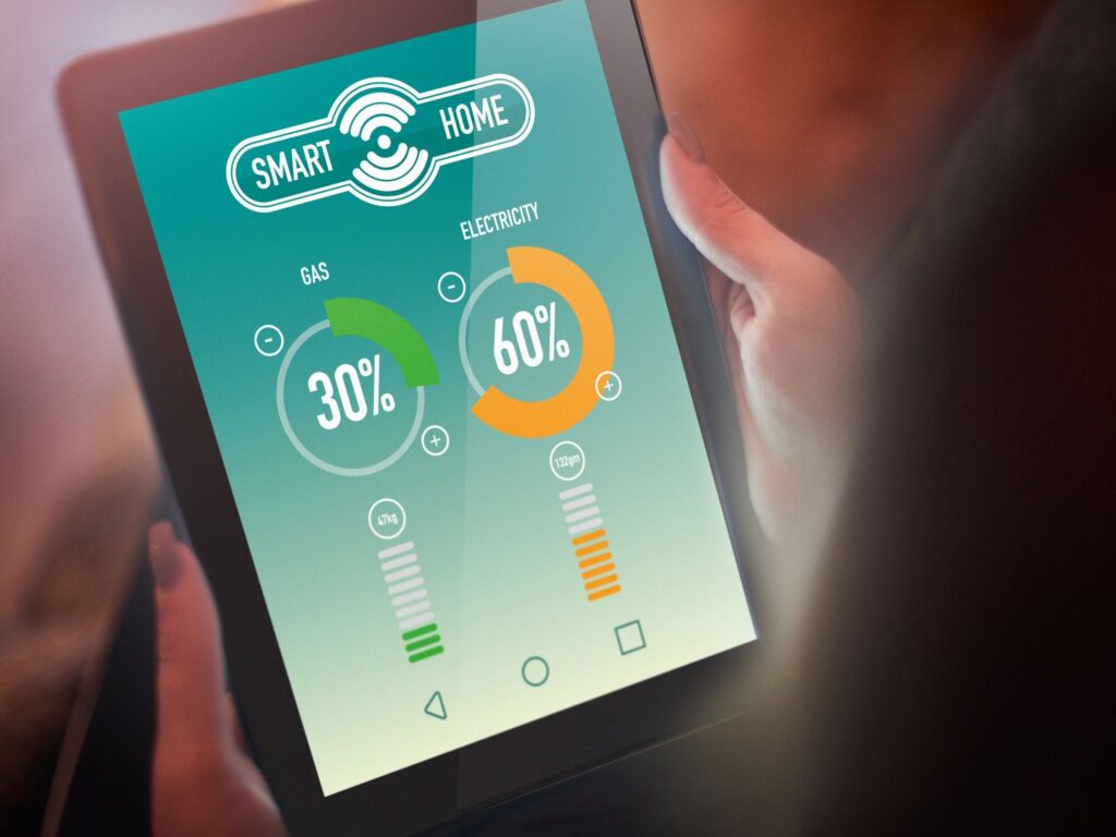 Smart energy monitoring system for granny flat electricity usage and utility management
